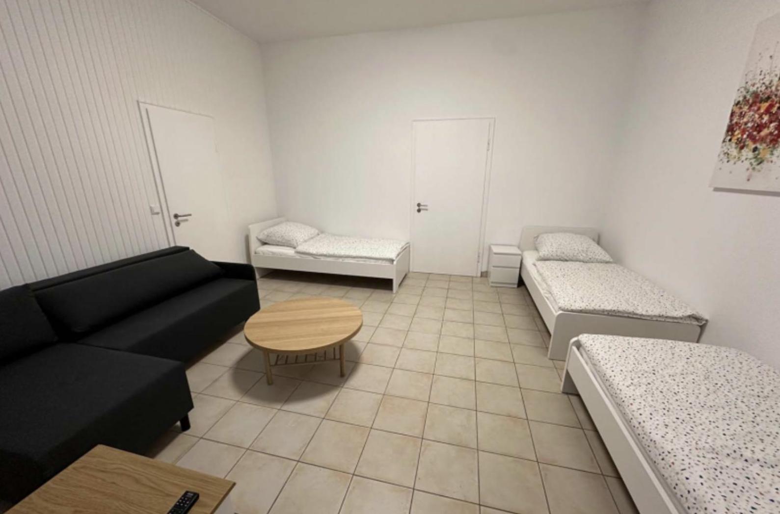 Work And Sleep 6 Pers Bahnhofsnah Monteure Und Gruppen D6